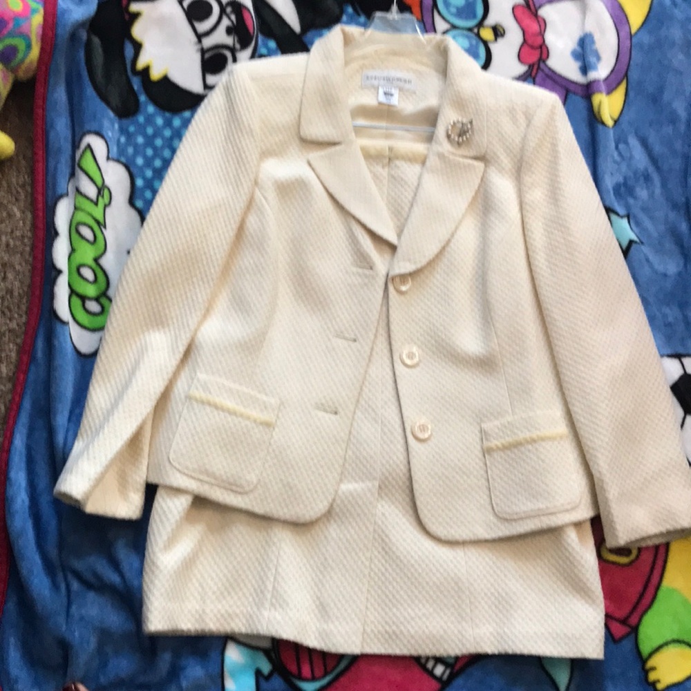 Vintage Jones New York Suit